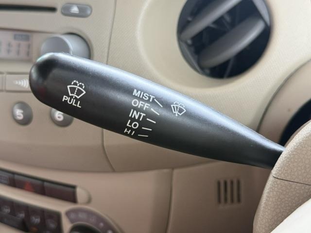 Daihatsu ESSE 2009 8301562-3