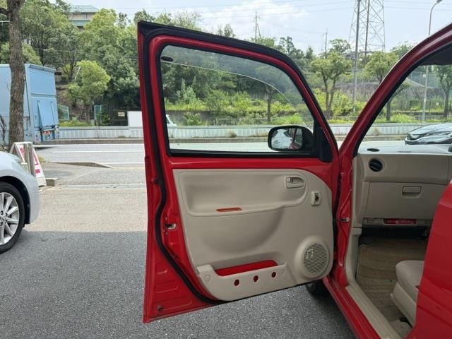Daihatsu ESSE 2009 8301562-4