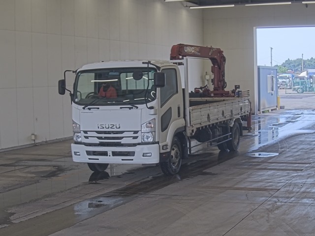 Isuzu FORWARD 2017 8303850-0