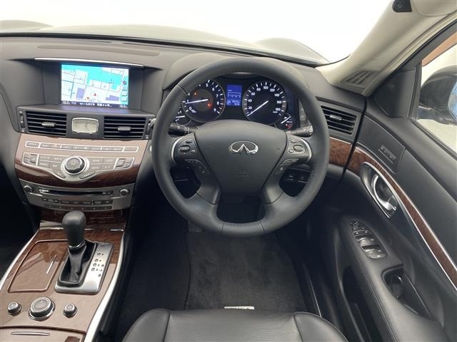 Nissan FUGA 2017 8299741-8