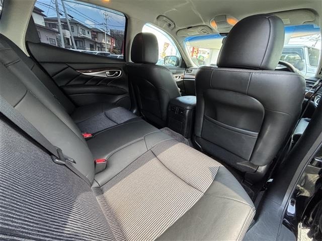 Nissan FUGA 2010 8299763-21