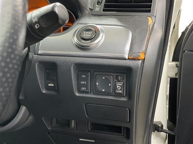 Nissan FUGA 2006 8299769-5
