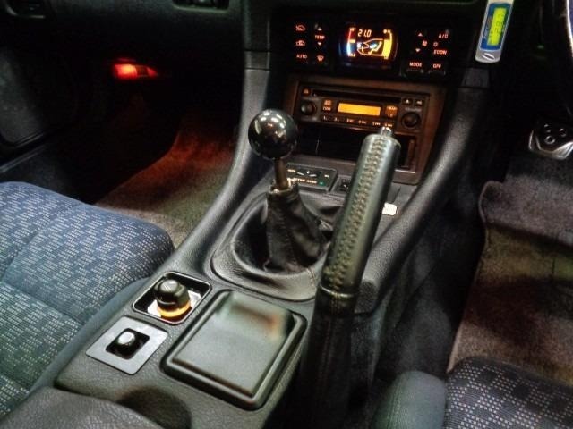 Mitsubishi GTO 1996 8295757-37