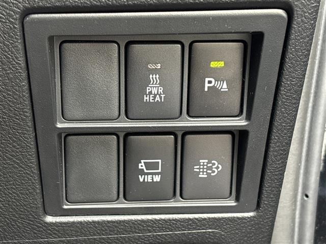 Toyota HILUX 2024 8302946-1