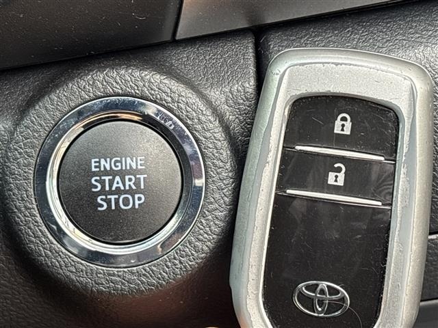 Toyota HILUX 2024 8302946-21