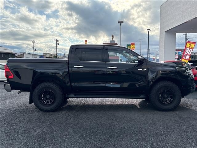 Toyota HILUX 2024 8302946-6