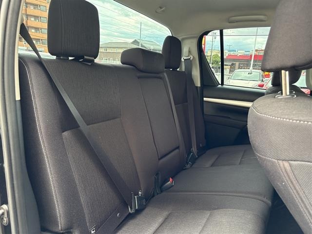 Toyota HILUX 2024 8302946-9
