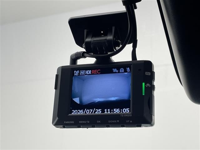 Toyota HILUX 2024 8302954-3