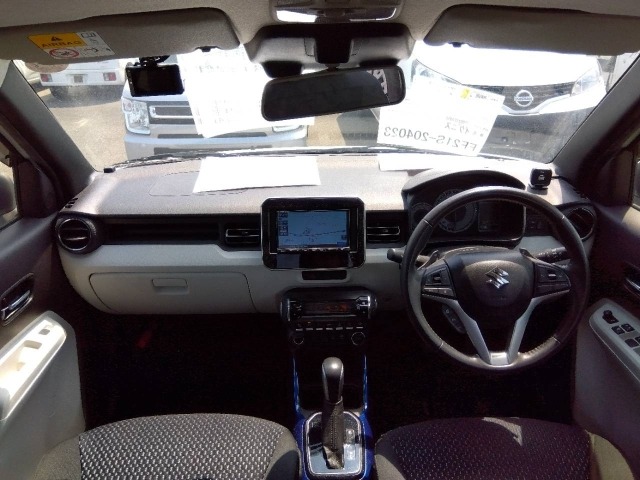 Suzuki IGNIS 2021 8300160-1