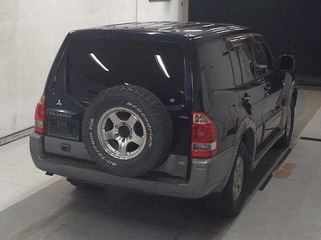 Mitsubishi PAJERO 2005 8298365-5