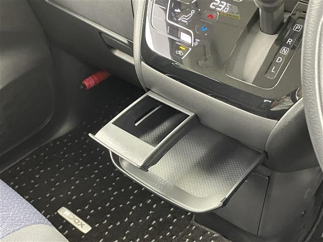 Nissan ROOX 2022 8305833-4