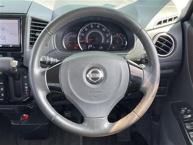 Nissan ROOX 2013 8305836-22