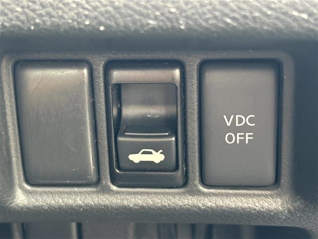 Nissan SKYLINE 2013 8298639-12