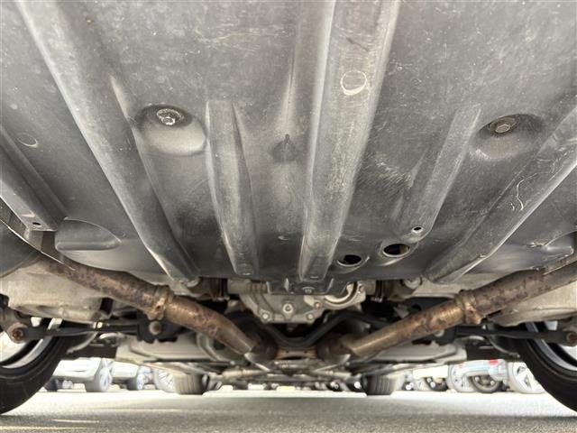Nissan SKYLINE 2013 8298639-13
