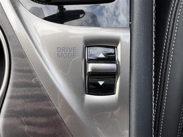 Nissan SKYLINE 2017 8298651-4