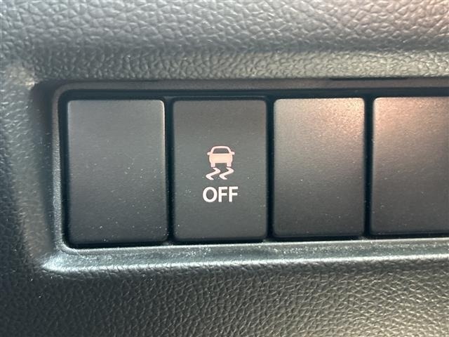 Suzuki SWIFT 2022 8300996-10