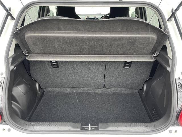 Suzuki SWIFT 2024 8301189-10