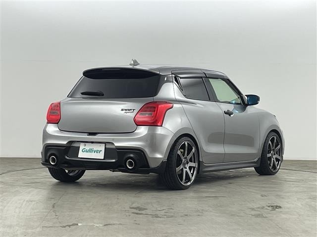 Suzuki SWIFT 2023 8301210-22