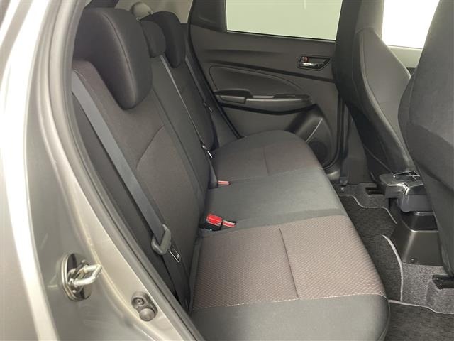 Suzuki SWIFT 2023 8301210-8