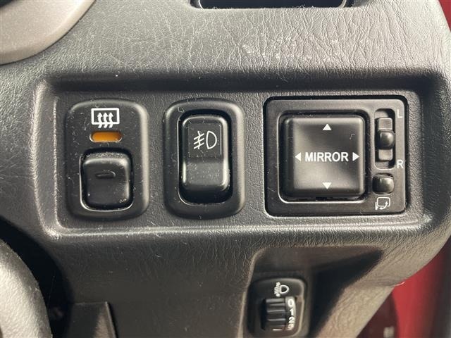 Daihatsu TERIOS KID 2010 8306113-17