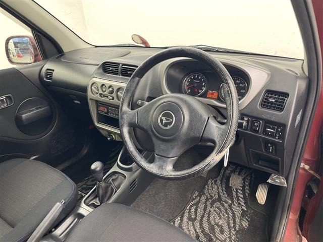 Daihatsu TERIOS KID 2010 8306113-2