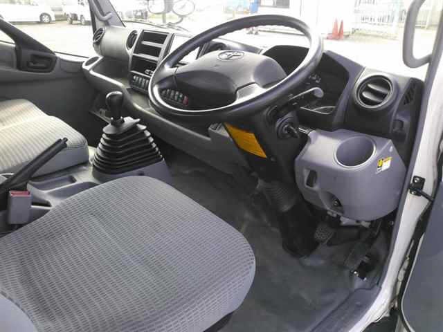 Toyota TOYOACE 2018 8304715-3