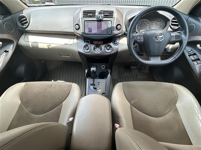 Toyota VANGUARD 2010 8304863-5