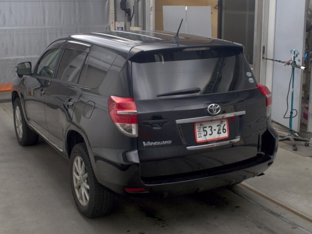Toyota VANGUARD 2011 8304910-1