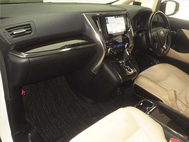 Toyota ALPHARD 2017 8319579-4