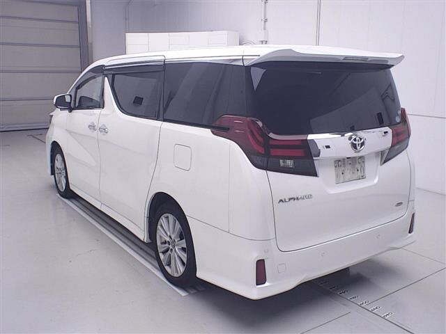 Toyota ALPHARD 2016 8319592-1