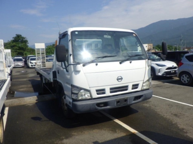 Nissan ATLAS 2005 8319397-0