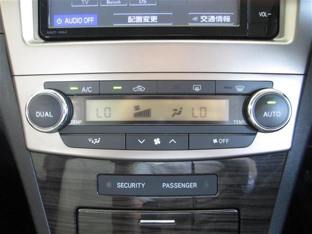 Toyota AVENSIS WAGON 2015 8312100-17