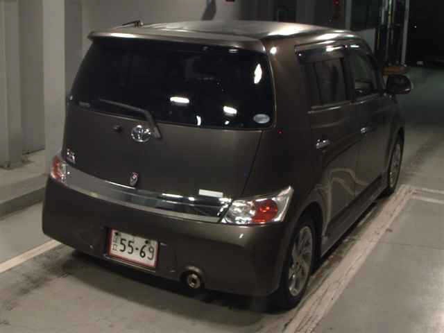 Toyota BB 2013 8311083-5
