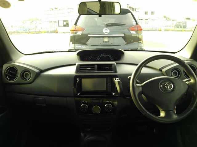 Toyota BB 2013 8311083-8