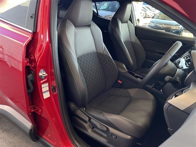 Toyota C-HR 2021 8311906-4