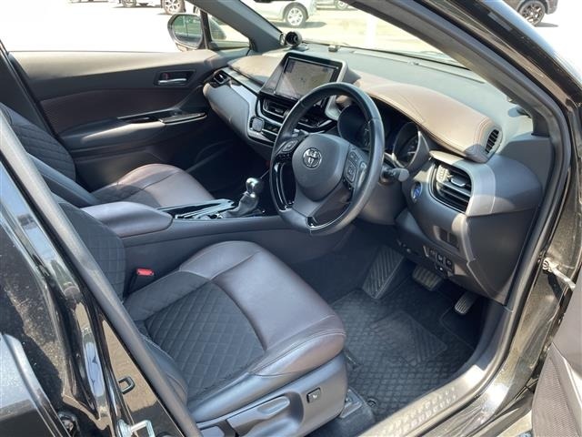 Toyota C-HR 2019 8311909-20