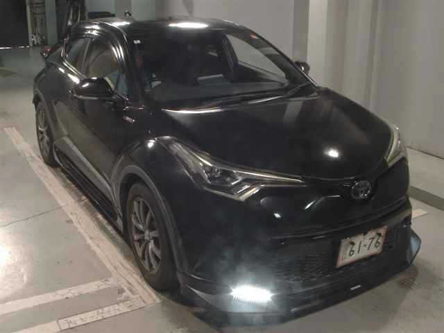 Toyota C-HR 2018 8311946-0