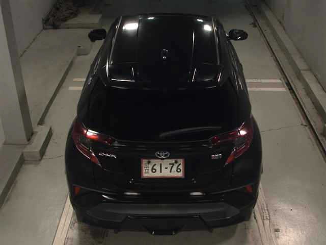 Toyota C-HR 2018 8311946-7