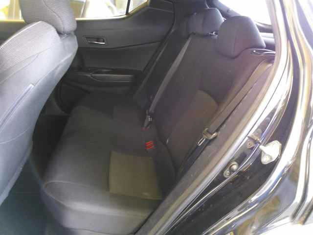 Toyota C-HR 2018 8311946-9
