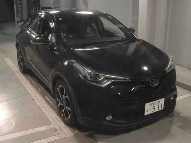 Toyota C-HR 2017 8311951-0