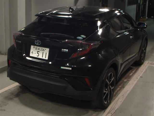 Toyota C-HR 2017 8311951-5