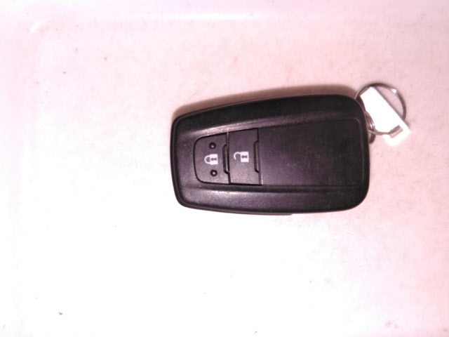 Toyota C-HR 2017 8311955-10