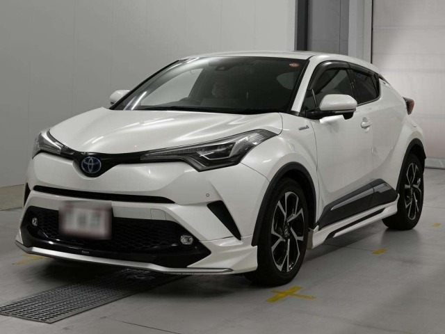Toyota C-HR 2018 8311962-0