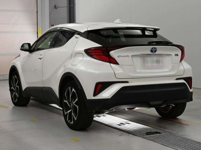 Toyota C-HR 2021 8311965-6