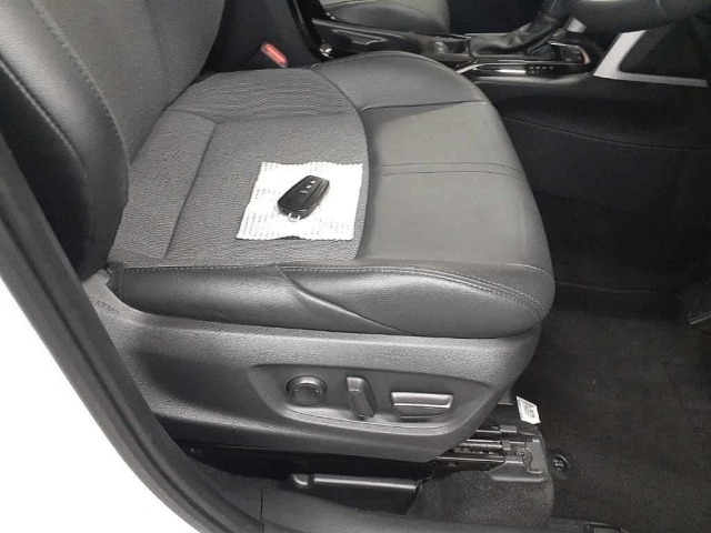 Toyota COROLLA CROSS 2023 8321133-10