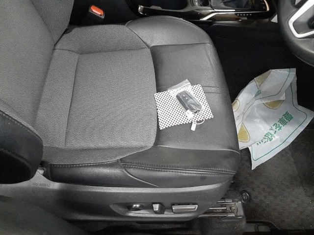 Toyota COROLLA CROSS 2021 8321189-10
