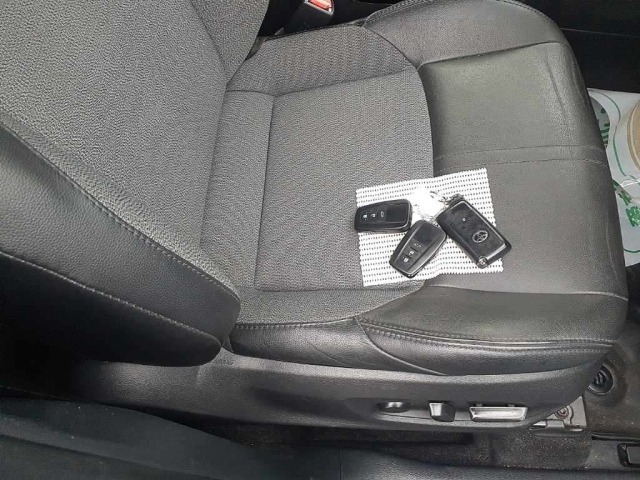 Toyota COROLLA CROSS 2021 8321219-10