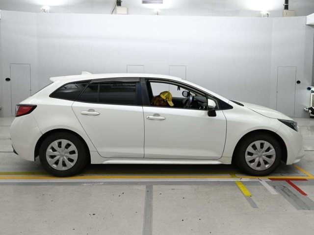 Toyota COROLLA TOURING 2021 8321168-3