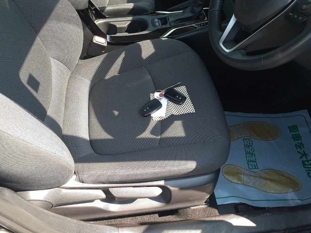 Toyota COROLLA TOURING 2022 8321202-10