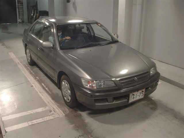 Toyota CORONA PREMIO 1997 8312005-0